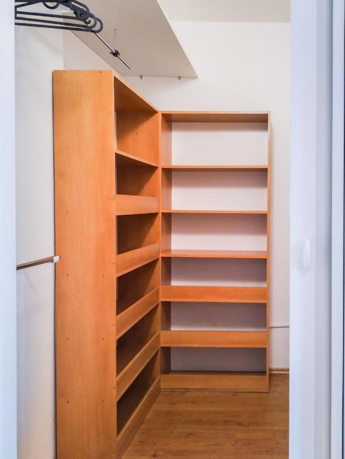 Yellow Apartment Οστράβα Εξωτερικό φωτογραφία
